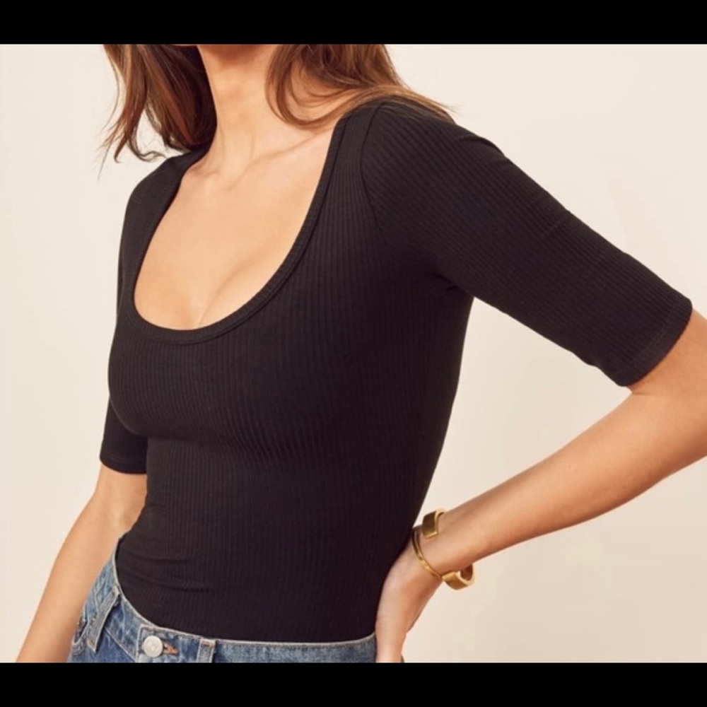 Reformation Delia Scoop Neck Ribbed Top